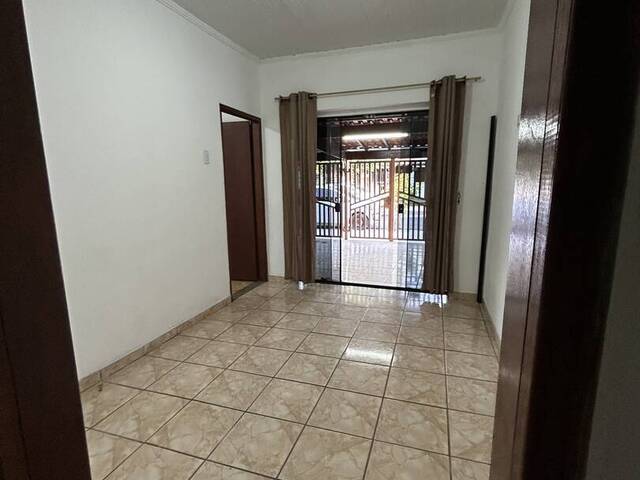 #56 - Casa para Venda em Taubaté - SP - 2