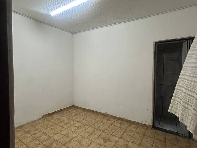 Casa para Venda em Taubaté - 5