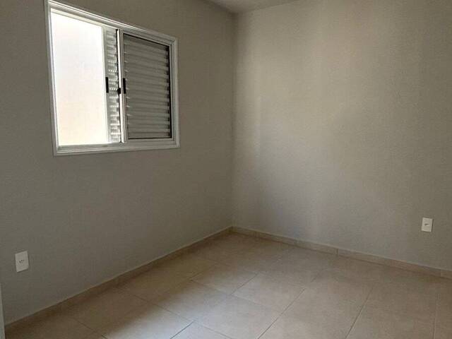 #87 - Casa para Venda em Taubaté - SP - 3