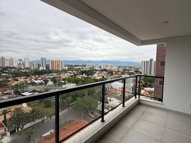 #121LR - Apartamento para Venda em Taubaté - SP