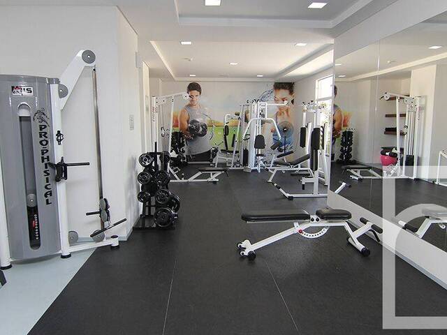 #140LR - Apartamento para Venda em Taubaté - SP
