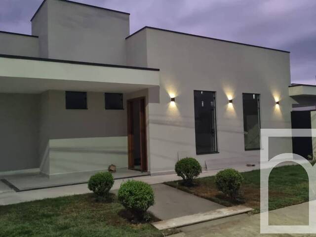 #144 - Casa para Venda em Taubaté - SP - 1