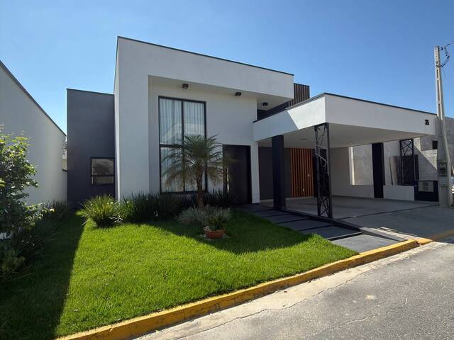 Casa para Venda em Tremembé - 2