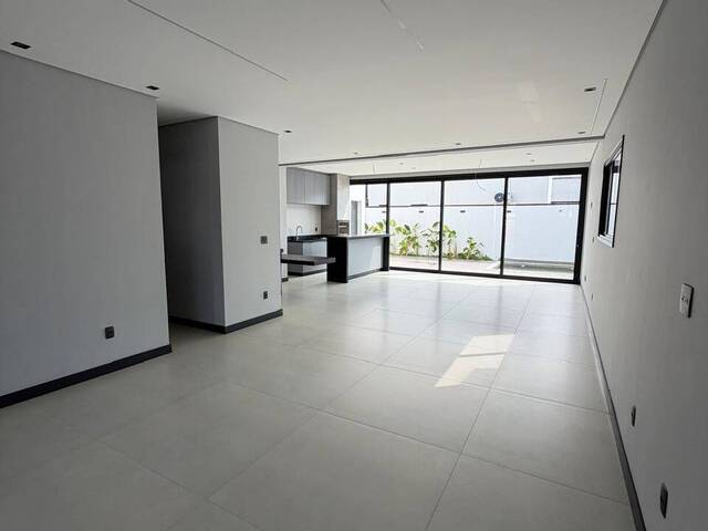 Casa para Locação em Taubaté - 3
