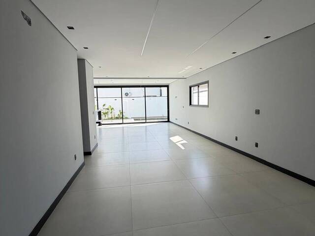 Casa para Locação em Taubaté - 2