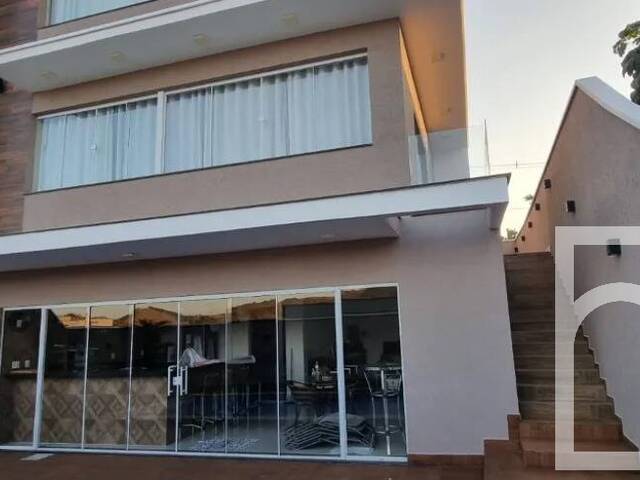 Casa para Venda em Taubaté - 3